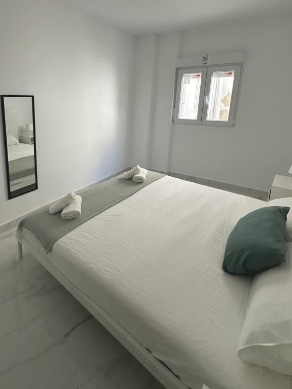 Apartamento Cadiz gran teatro falla. Deluxe. Dormitorio