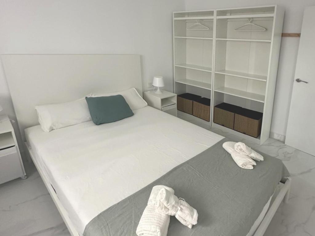 Apartamento Cadiz gran teatro falla. Deluxe. Dormitorio