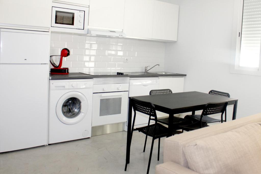 Apartamento Cádiz en Manuel Rances planta baja. Cocina